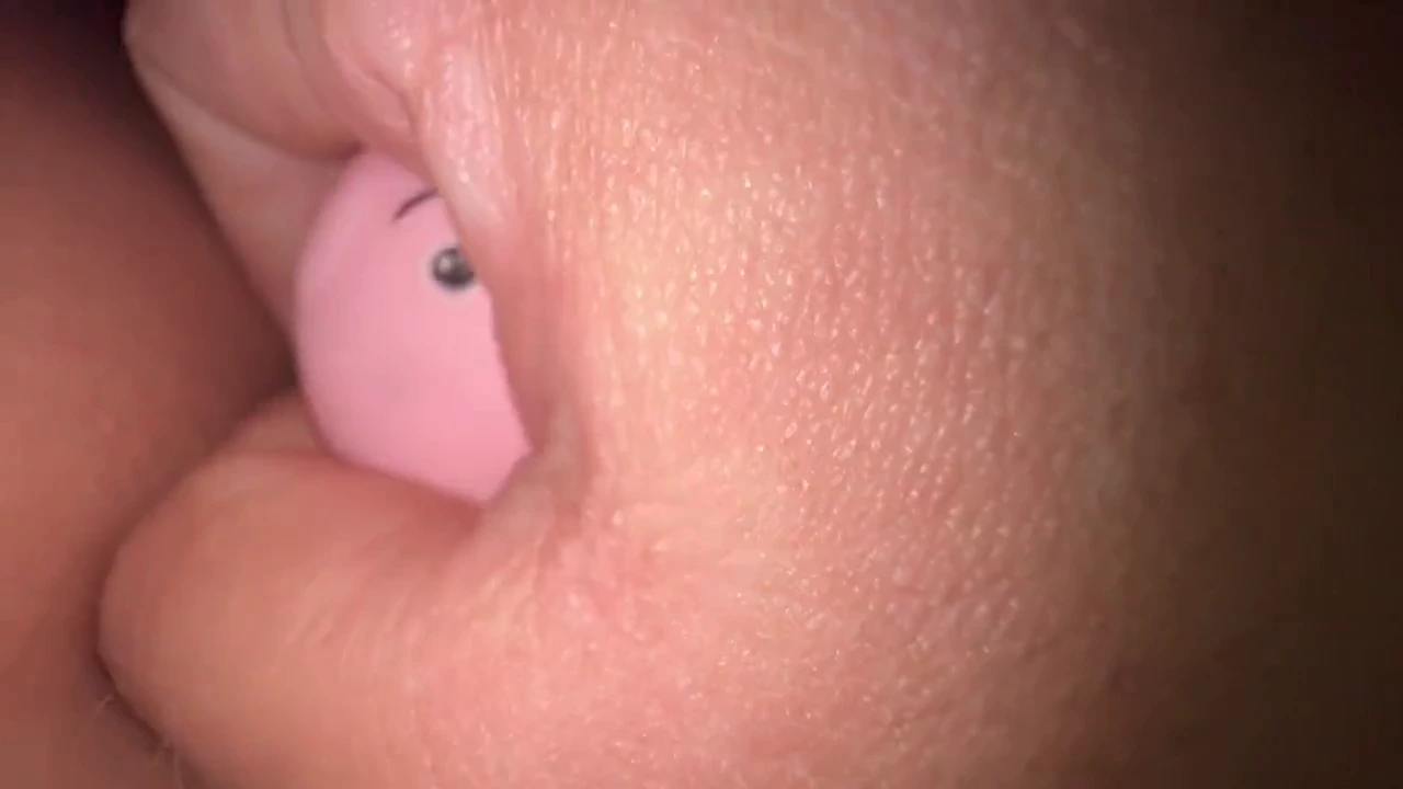 Enjoy xvideos porn videosPublic masturbation leads to mind-blowing orgasm